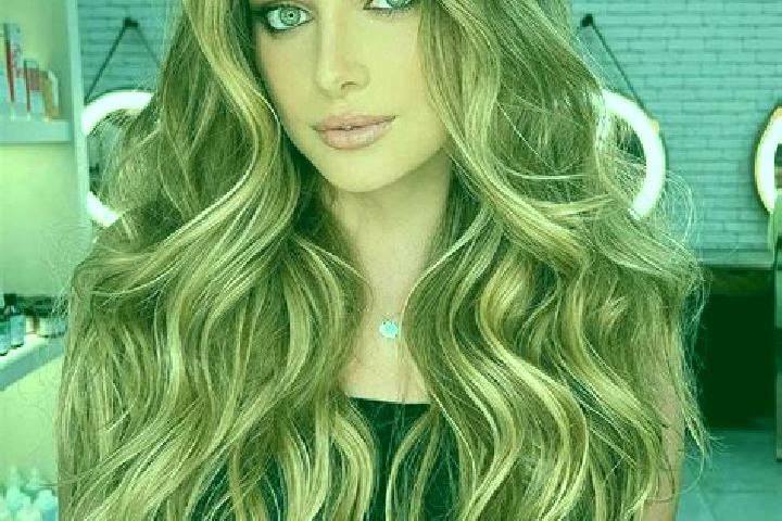 Victoria, 31, a dark blonde dark-eyed middle eastern companion based in Vecindario. Offering Girlfriend Experience, Deep French Kissing, Dinner Date, 69, Pro...