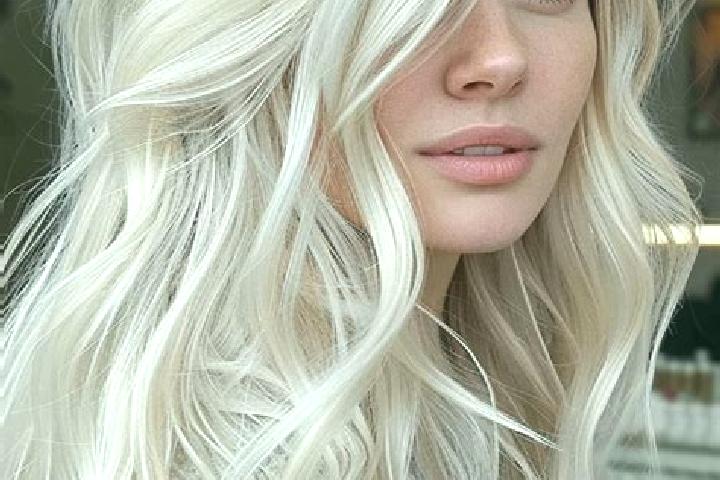 Victoria, 31, a platinum blonde amber-eyed indian companion based in Chawleigh. Offering A-Level, Deep French Kissing, Massage. Available for incall and outc...