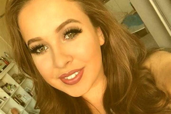 Victoria, 31, a red grey-eyed european companion based in Milici. Offering Travel Companion, 69, Domination, Dinner Date, Fetish. Available for incall and ou...