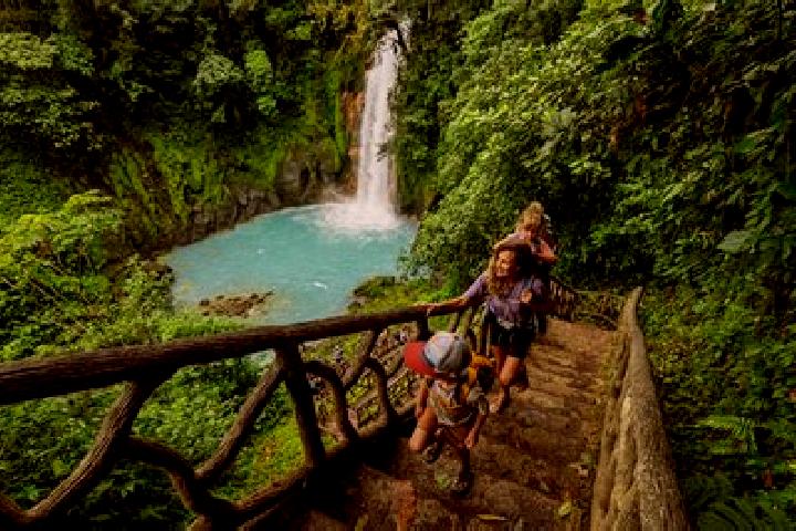Victoria, 31 — Escort in Costa Rica, Brazil