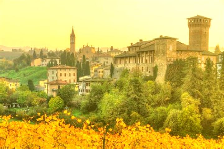 Victoria, 31 — Escort in Levizzano Rangone, Italy