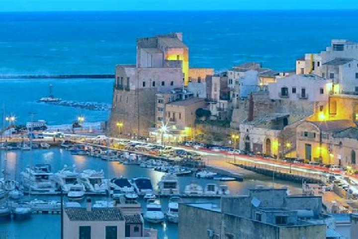 Victoria, 31 — Escort in Ricco del Golfo, Italy