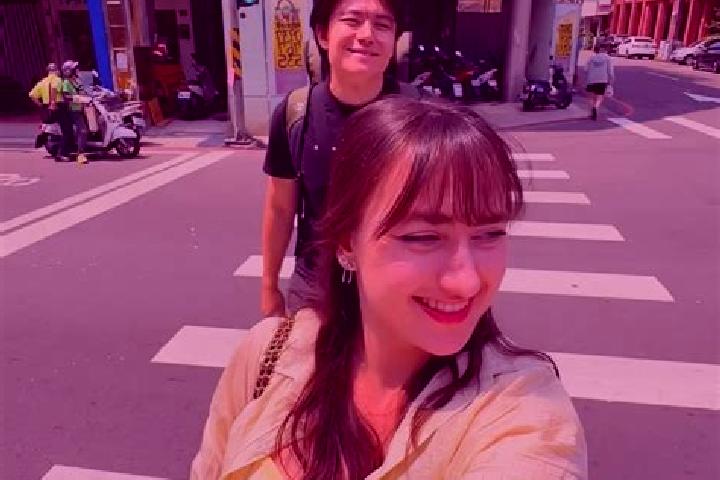Victoria, 31 — Escort in Shenji, China