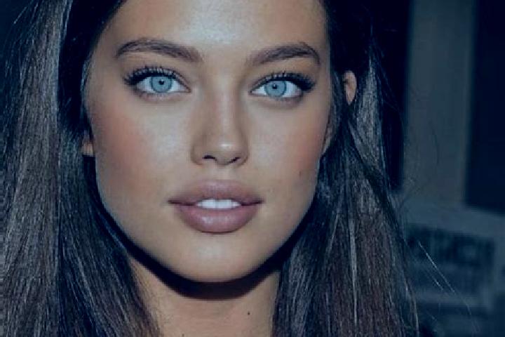 Victoria, 32, a chestnut dark-eyed caucasian companion based in Castellazzo. Offering Couples, A-Level, Duos. Available for incall and outcall, day and eveni...
