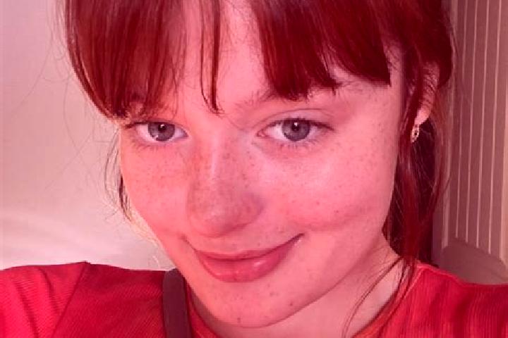 Victoria, 32, a red dark-eyed indian companion based in Michelmersh. Offering BDSM, Tantra, Dinner Date. Available for incall and outcall, day and evening da...