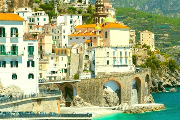 Victoria, 32 — Escort in Adro, Italy