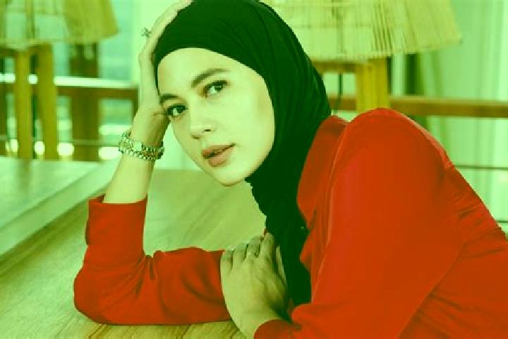 Victoria, 32 — Escort in Banji Meski, Iran