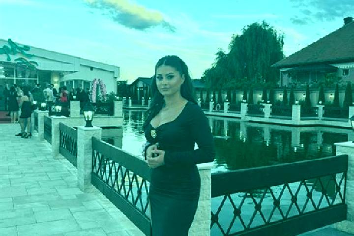 Victoria, 32 — Escort in Manasia, Romania