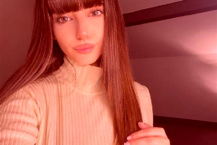 Victoria, 32 — Escort in Shadbad-e Olya, Iran