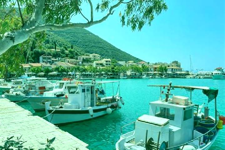 Victoria, 32 — Escort in Vasiliki, Greece