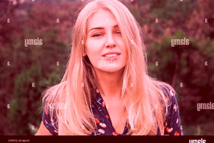 Victoria, 33, a blonde blue-eyed middle eastern companion based in Proserpio. Offering BDSM, Deep French Kissing, Prostate Massage, Dinner Date, OWO. Availab...
