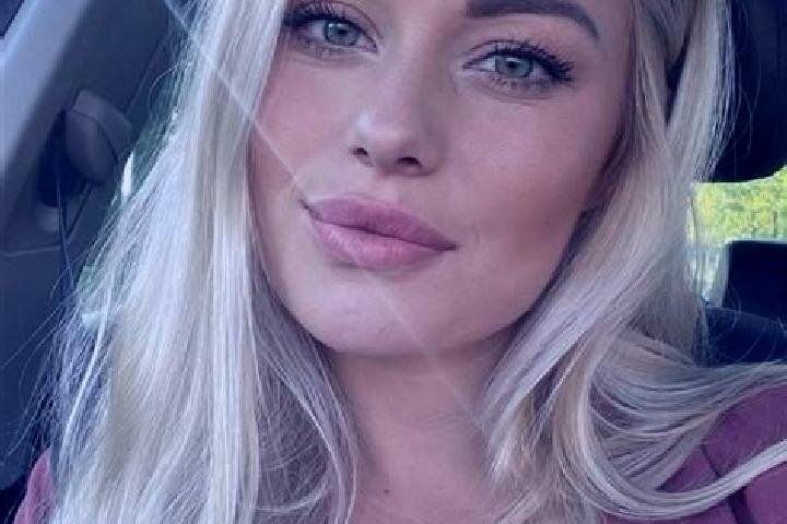 Victoria, 33, a blonde hazel-eyed asian companion based in Mousseaux-sur-Seine. Offering BDSM, A-Level, Girlfriend Experience. Available for incall and outca...