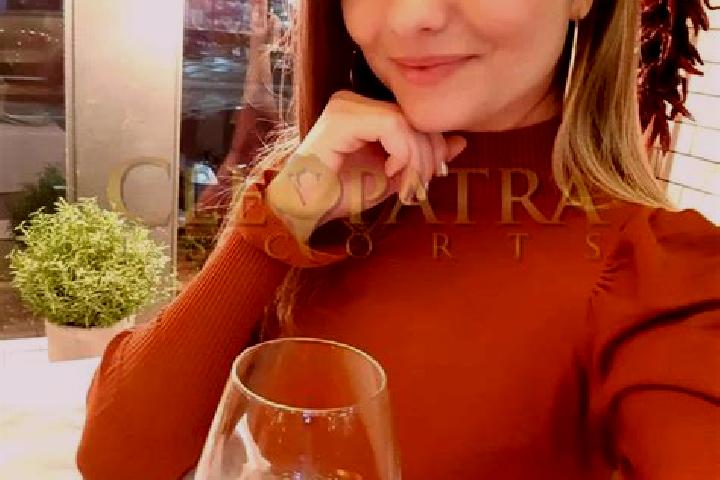 Victoria, 33, a dark blonde grey-eyed european companion based in Saint-Ubalde. Offering Dinner Date, OWO, Party Girl, CIM. Available for incall and outcall,...