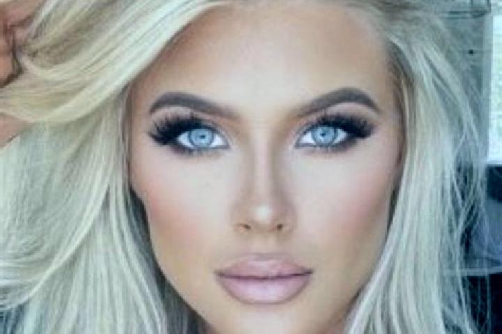 Victoria, 33, a platinum blonde green-eyed mediterranean companion based in Huaylla. Offering GFE, A-Level, Duos, Dinner Date. Available for incall and outca...