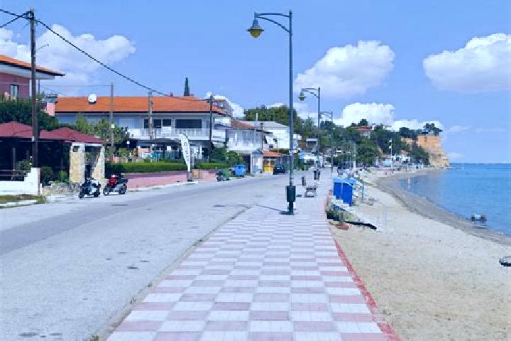 Victoria, 33 — Escort in Makrygialos, Greece