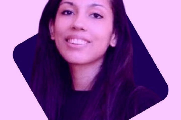 Victoria, 33 — Escort in Setques, France