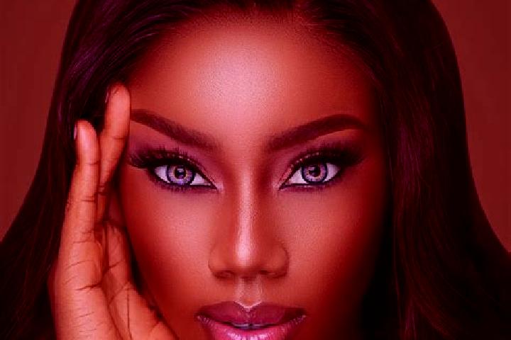 Victoria, 34, a black blue-eyed ebony companion based in Baiyashi. Offering Massage, Couples, CIM. Available for incall and outcall, overnight bookings avail...