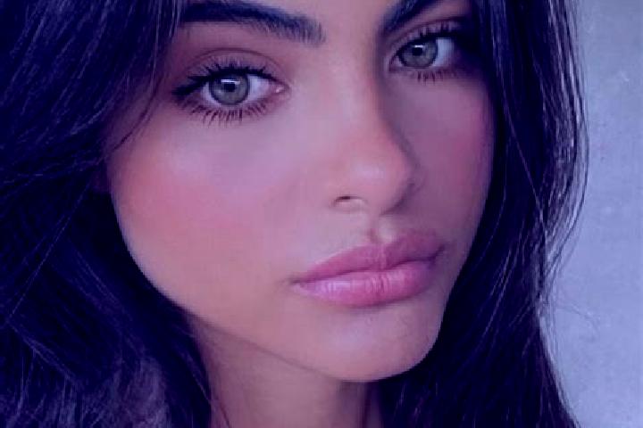 Victoria, 34, a brunette dark-eyed middle eastern companion based in Weston. Offering GFE, Domination, Prostate Massage, Overnight, Party Girl. Available for...
