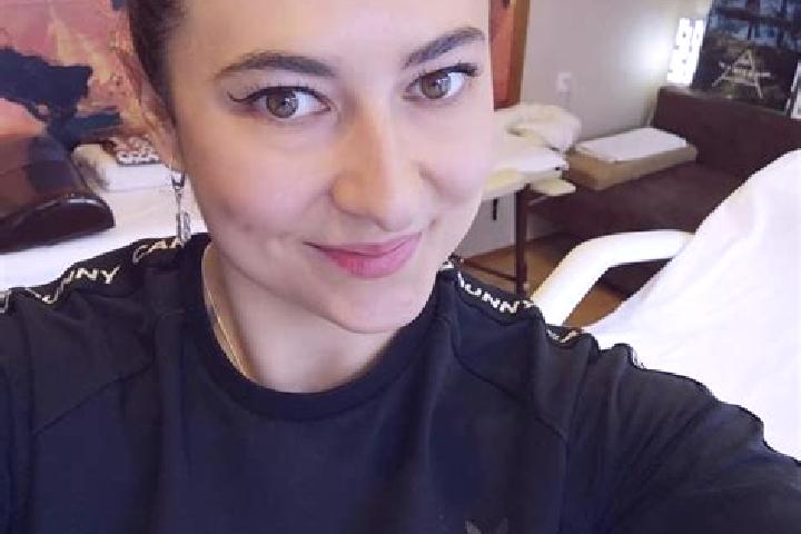 Victoria, 34, a brunette dark-eyed slavic companion based in Speewah. Offering Fetish, Travel Companion, Dinner Date. Available for incall and outcall, overn...