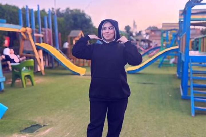 Victoria, 34 — Escort in Duwayr Raslan, Syria