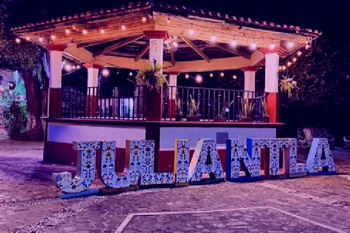 Victoria, 34 — Escort in Juliantla, Mexico