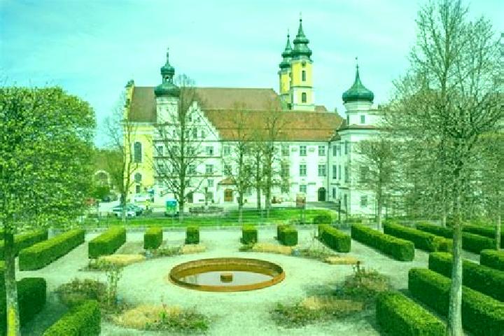 Victoria, 34 — Escort in Rot an der Rot, Germany