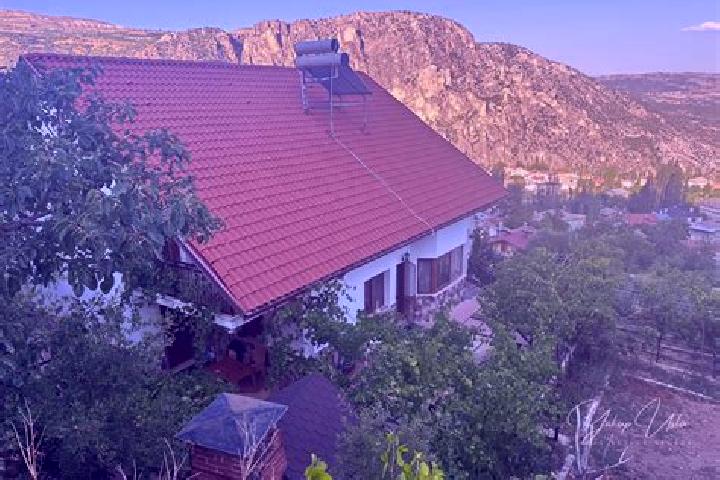 Victoria, 34 — Escort in Sariveliler, Turkey
