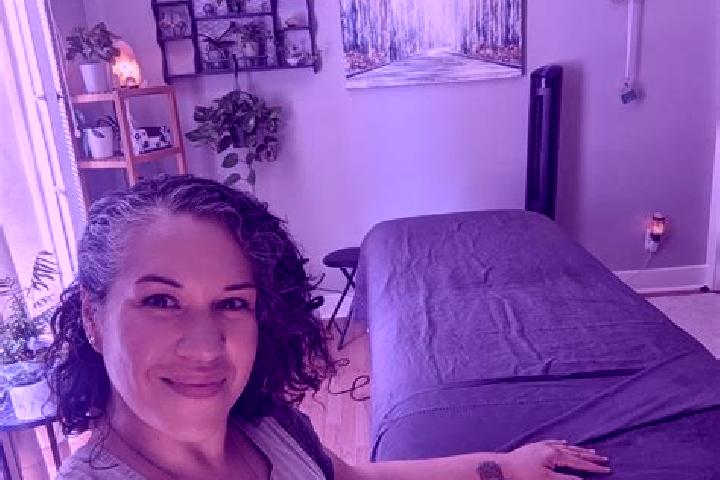 Victoria, 35, a brunette amber-eyed ebony companion based in Murrumba Downs. Offering Fetish, Overnight, Erotic Massage. Available for incall and outcall, da...