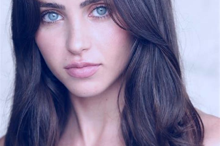 Victoria, 35, a brunette grey-eyed mediterranean companion based in El Limon. Offering 69, Striptease, Massage, OWO. Available for incall and outcall, day an...