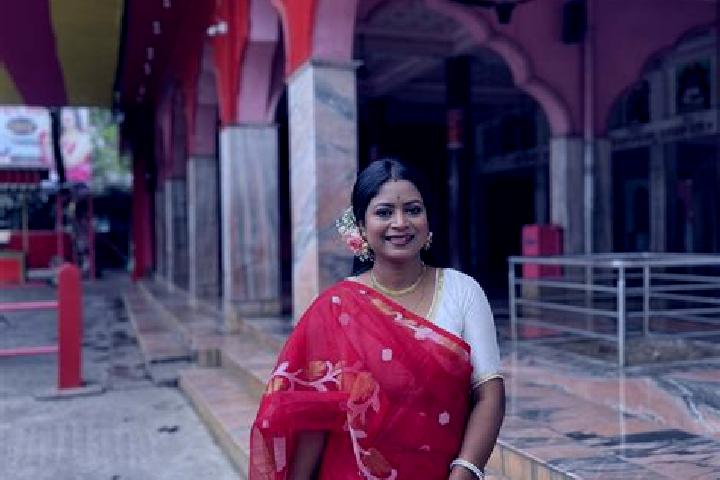 Victoria, 35 — Escort in Gumia, India