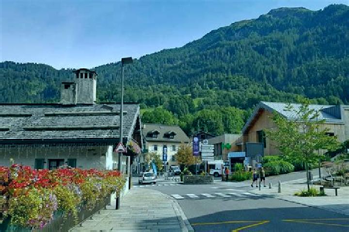 Victoria, 35 — Escort in Les Houches, France
