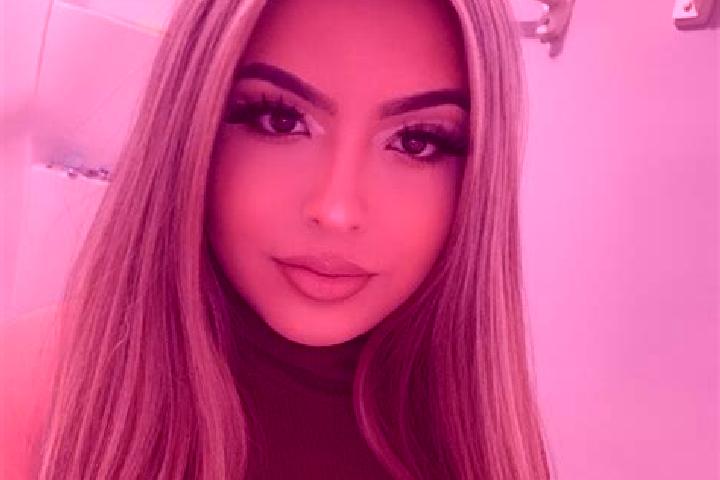 Victoria, 36, a blonde brown-eyed latina companion based in Tarmstedt. Offering Massage, Party Girl, Duos, Travel Companion. Available for incall and outcall...