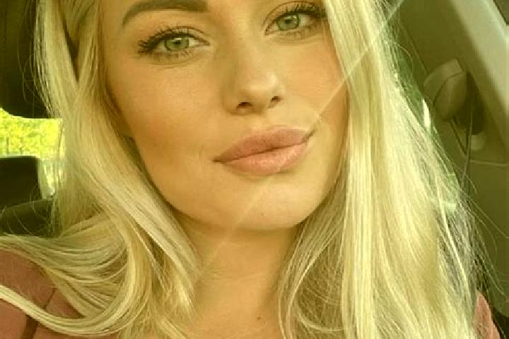 Victoria, 36, a blonde hazel-eyed mixed companion based in Xiangyangpu. Offering Fetish, GFE, Dinner Date. Available for incall and outcall, day and evening ...