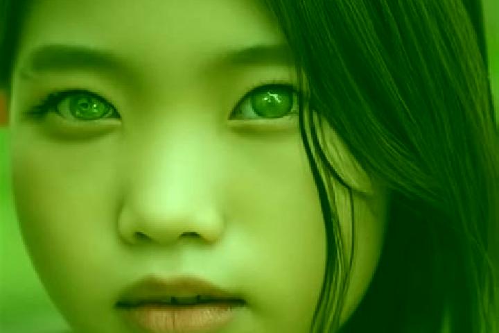 Victoria, 36, a red green-eyed asian companion based in Vieiras. Offering Striptease, Couples, Massage. Available for incall and outcall, day and evening dates.