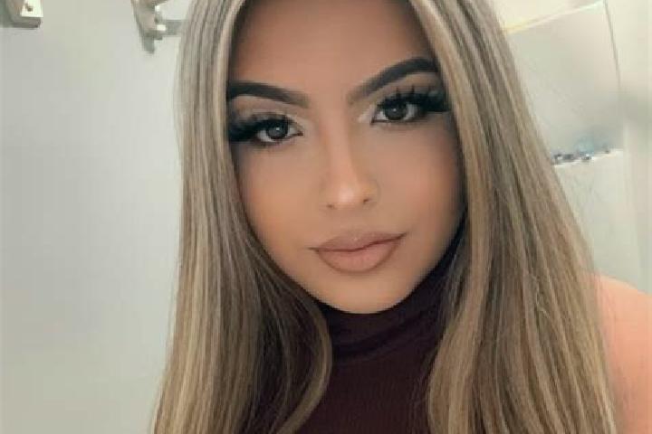 Victoria, 37, a blonde grey-eyed latina companion based in Sigless. Offering BDSM, Overnight. Available for incall and outcall, day and evening dates.