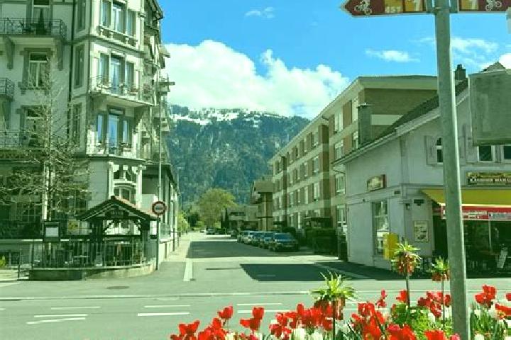 Victoria, 37 — Escort in Erlenbach, Switzerland