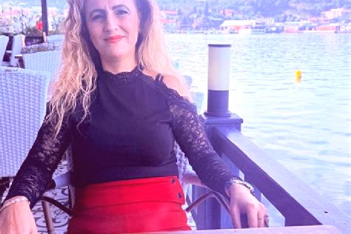 Victoria, 37 — Escort in Goekkoey, Turkey