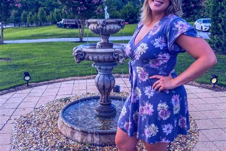Victoria, 37 — Escort in Lawton, United States