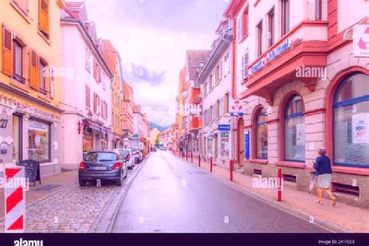 Victoria, 37 — Escort in Munster, France