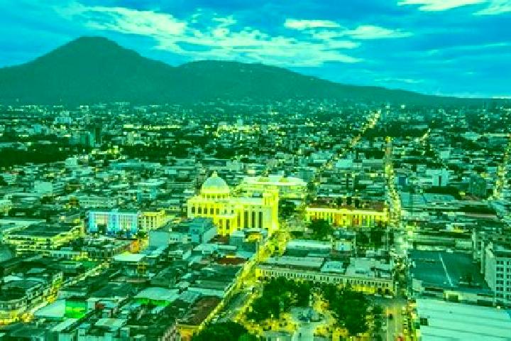 Victoria, 37 — Escort in San Salvador el Verde, Mexico