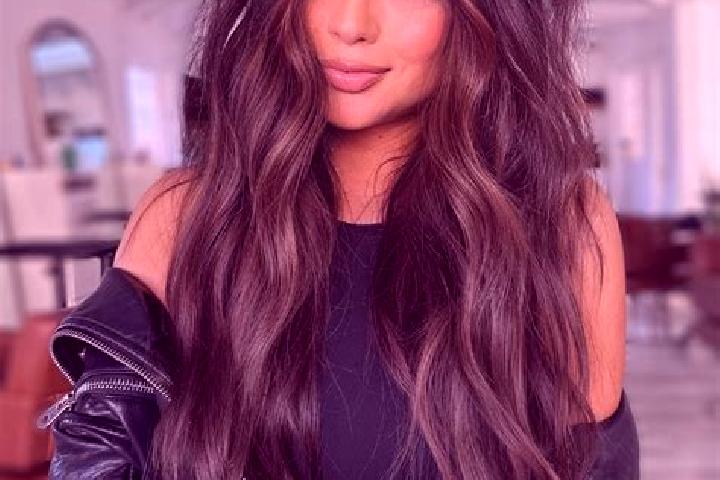 Victoria, 38, a brunette dark-eyed ebony companion based in Penataban Krajan Satu. Offering Travel Companion, Erotic Massage, Couples. Available for incall a...