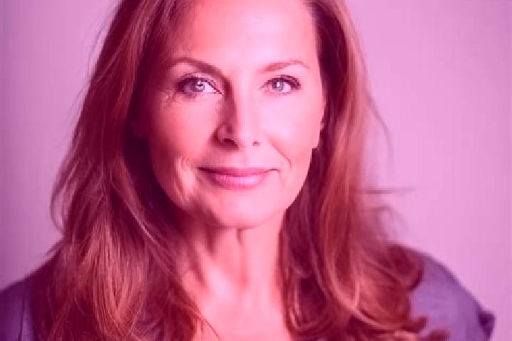 Victoria, 38, a chestnut hazel-eyed caucasian companion based in Vichova nad Jizerou. Offering GFE, Deep French Kissing, 69, Roleplay, Tantra. Available for ...