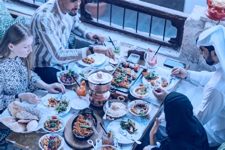 Victoria, 38, a red grey-eyed caucasian companion based in Qatar Qu i. Offering Dinner Date, Party Girl, Tantra, OWO. Available for incall and outcall, overn...