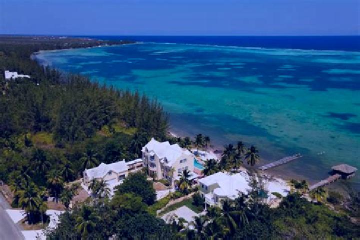 Victoria, 38 — Escort in Frank Sound, Cayman Islands
