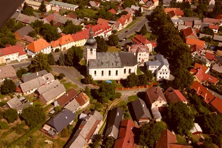 Victoria, 38 — Escort in Klenci pod Cerchovem, Czech Republic
