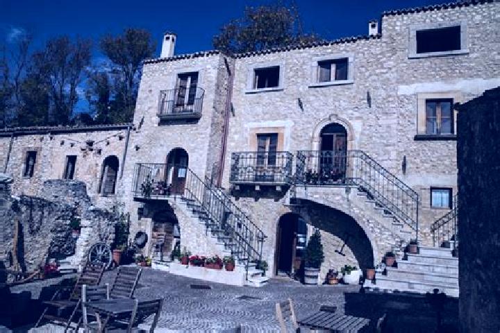 Victoria, 38 — Escort in San Benedetto in Perillis, Italy