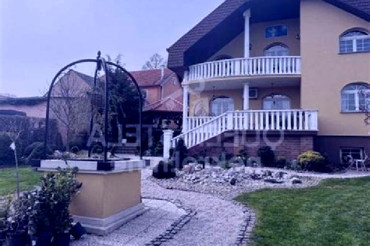 Victoria, 38 — Escort in Varazdin Breg, Croatia