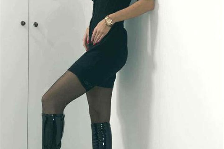 Victoria, 39, a black brown-eyed slavic companion based in Miribel-les-Echelles. Offering Prostate Massage, Fetish, Overnight, Tantra. Available for incall a...