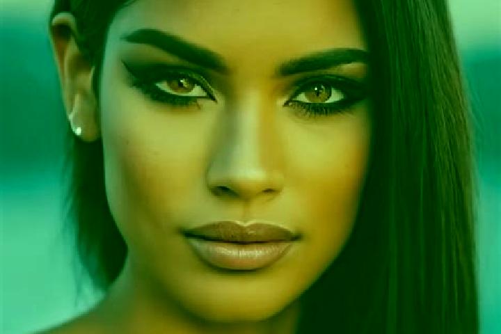 Victoria, 39, a black dark-eyed latina companion based in Strood. Offering Striptease, Couples. Available for incall and outcall, day and evening dates.