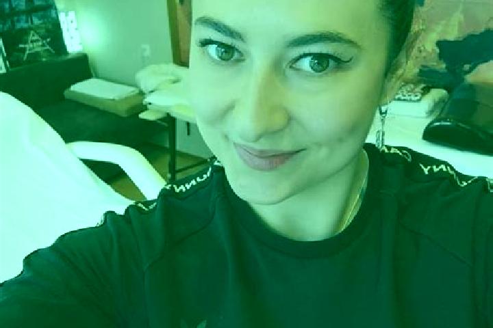 Victoria, 39, a black grey-eyed middle eastern companion based in Bosguerard-de-Marcouville. Offering Fetish, Duos, 69, Erotic Massage. Available for incall ...